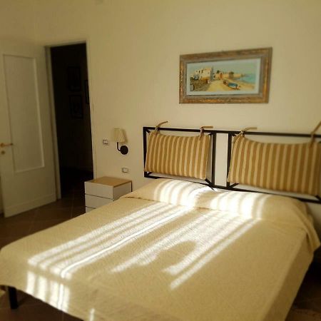 B&B Piazza Dante Nuoro Нуоро Екстер'єр фото