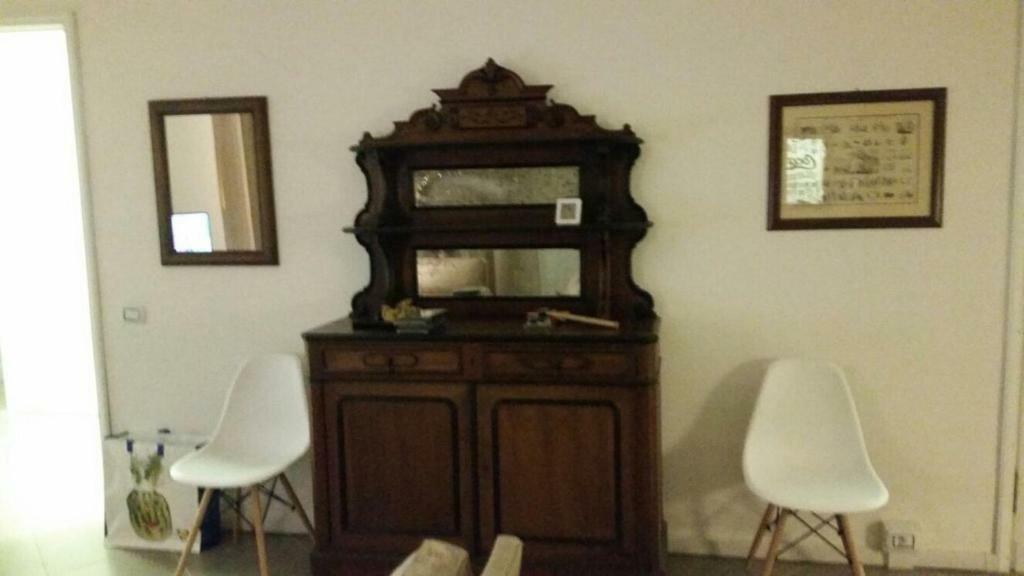 B&B Piazza Dante Nuoro Нуоро Екстер'єр фото