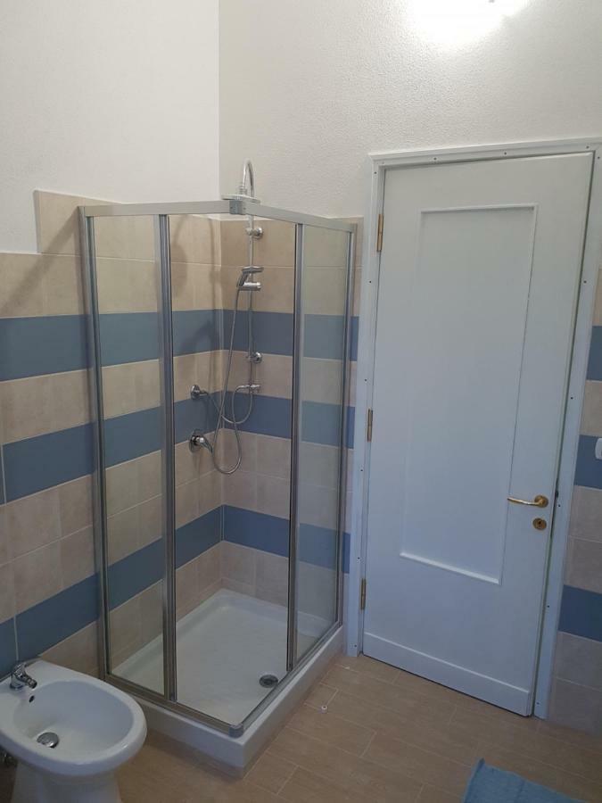 B&B Piazza Dante Nuoro Нуоро Екстер'єр фото